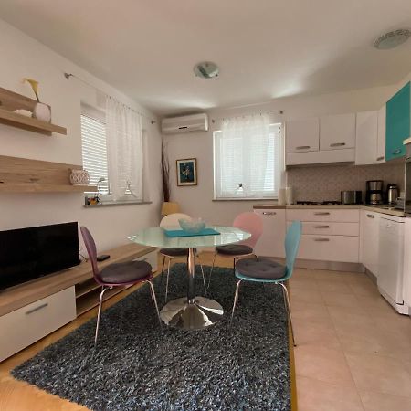 Apartamento Molnar Premantura Exterior foto